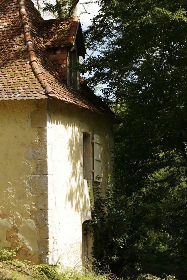 La Chapelle Du Chateau Gite Pouillon Bagian luar foto
